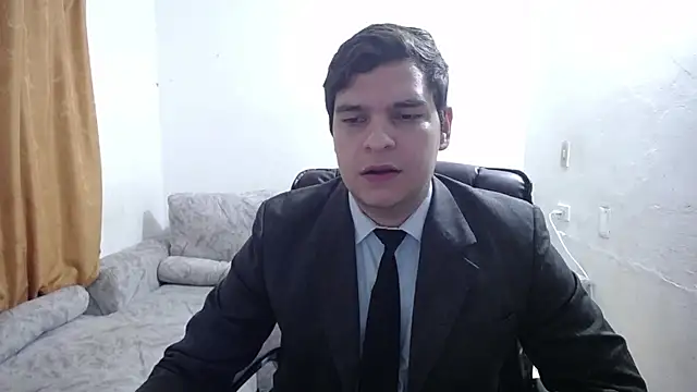 Victor Maitland online show from April 1, 3:30 am