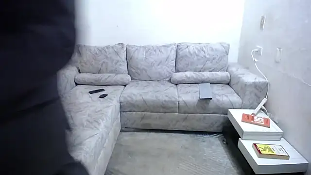 Victor Maitland online show from November 2, 3:44 am