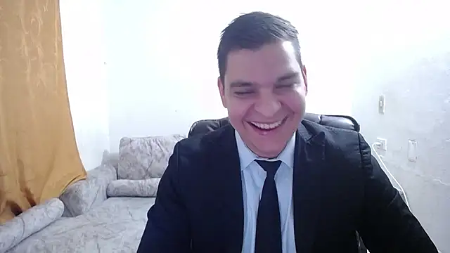 Victor Maitland online show from December 2, 3:41 am