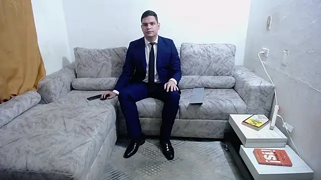 Snapshot of Victor_Maitland chatting on January 7, 8:14 pm Victor Maitland online show from January 7, 8:14 pm