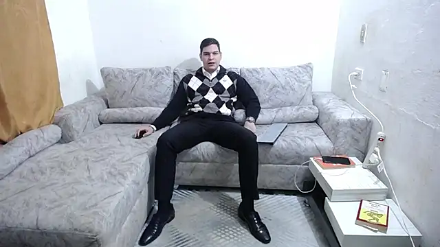 Snapshot of Victor_Maitland chatting on February 3, 7:41 pm Victor Maitland online show from February 3, 7:41 pm