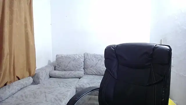 Victor Maitland online show from April 1, 9:01 pm