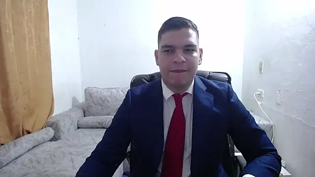 Snapshot of Victor_Maitland chatting on April 24, 8:44 pm Victor Maitland online show from April 24, 8:44 pm