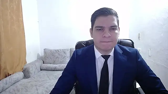 Snapshot of Victor_Maitland chatting on February 13, 9:15 pm Victor Maitland online show from February 13, 9:15 pm