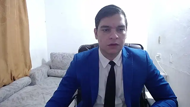 Victor Maitland online show from April 5, 7:31 pm