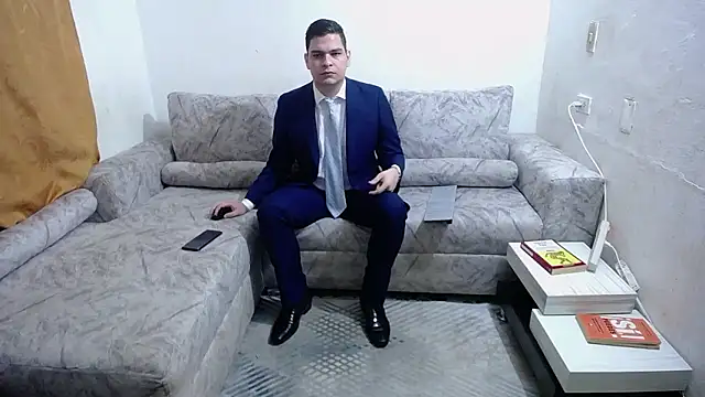 Snapshot of Victor_Maitland chatting on January 13, 8:02 pm Victor Maitland online show from January 13, 8:02 pm