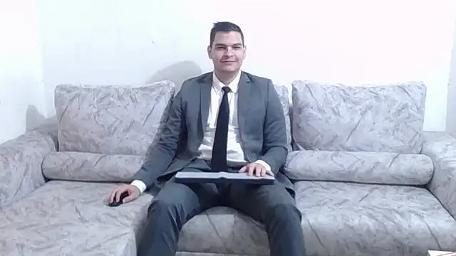 Victor Maitland online show from October 1, 7:51 pm