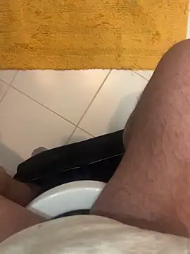 Mbidee online show from March 8, 5:27 pm