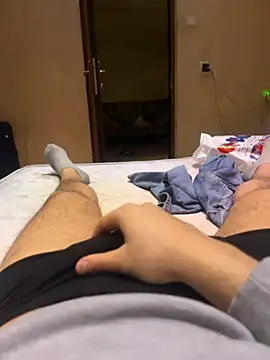 Mbidee online show from February 10, 11:59 pm