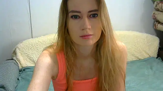 JessFoxxx online show from September 25, 3:23 am