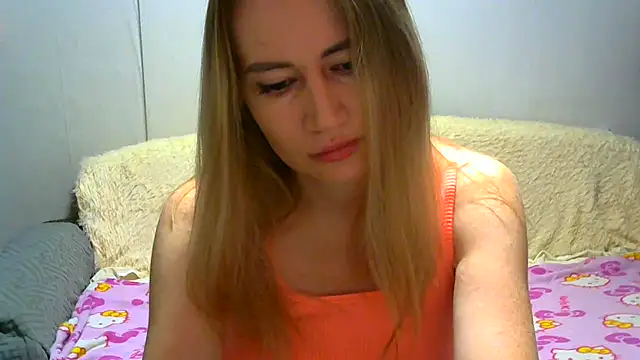 JessFoxxx online show from October 3, 4:03 am