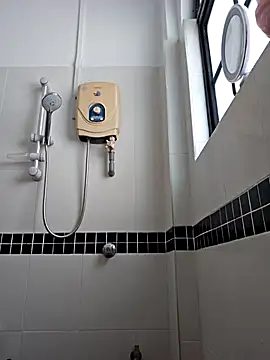 lirz06 online show from November 11, 4:40 am