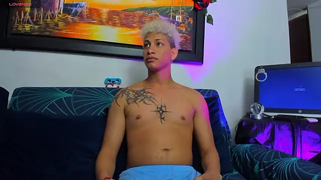 ECSTASYX2 2001 online show from January 13, 3:54 am