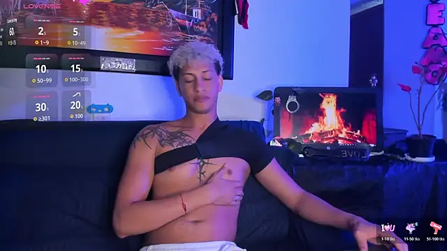 ECSTASYX2 2001 online show from March 3, 5:36 am