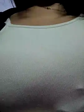 Snapshot of single-mom2x chatting on November 4, 12:20 pm single-mom2x online show from November 4, 12:20 pm