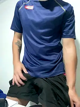 Tavinho067 online show from December 14, 11:32 pm