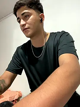 Tavinho067 online show from October 31, 4:20 am