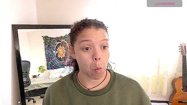Snapshot of Amanda_sweet chatting on July 1, 1:55 pm Amanda sweet online show from July 1, 1:55 pm