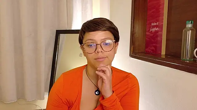 Amanda sweet online show from March 20, 6:09 pm