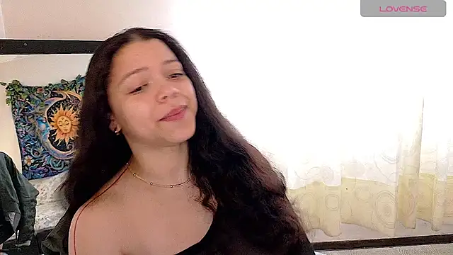 Amanda sweet online show from May 7, 1:14 pm