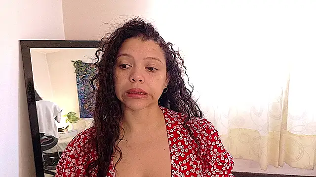 Snapshot of Amanda_sweet chatting on June 17, 2:05 pm Amanda sweet online show from June 17, 2:05 pm