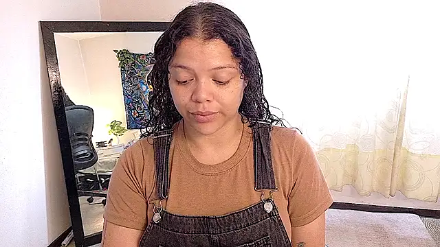 Snapshot of Amanda_sweet chatting on June 18, 1:27 pm Amanda sweet online show from June 18, 1:27 pm