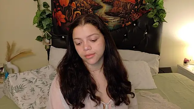 Amanda sweet online show from October 2, 12:30 pm