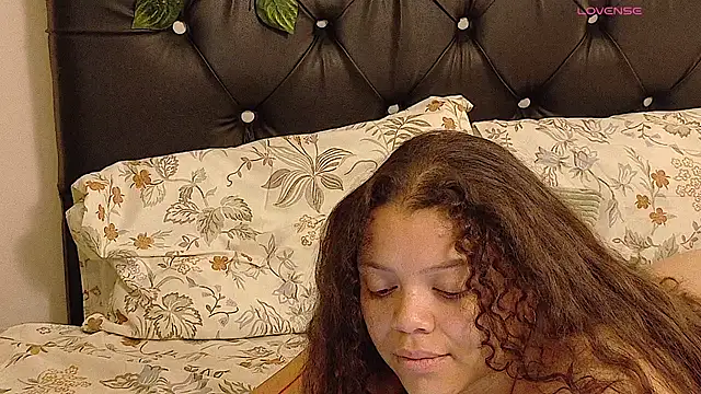 Amanda sweet online show from April 10, 2:18 am