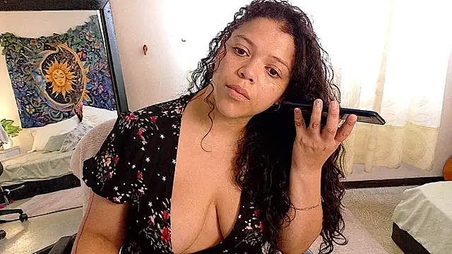 Snapshot of Amanda_sweet chatting on June 16, 1:33 pm Amanda sweet online show from June 16, 1:33 pm