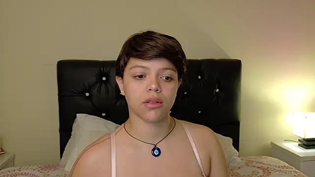 Amanda sweet online show from March 17, 12:57 pm