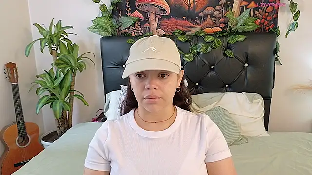 Snapshot of Amanda_sweet chatting on March 2, 11:39 am Amanda sweet online show from March 2, 11:39 am