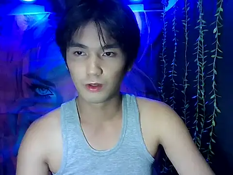 miss lolalops online show from December 20, 3:15 pm
