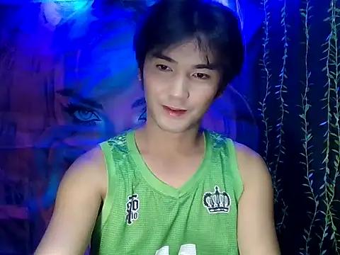 miss lolalops online show from December 19, 3:36 pm
