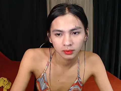 Snapshot of Ur_latinahotpaprika chatting on September 22, 6:03 pm Ur latinahotpaprika online show from September 22, 6:03 pm
