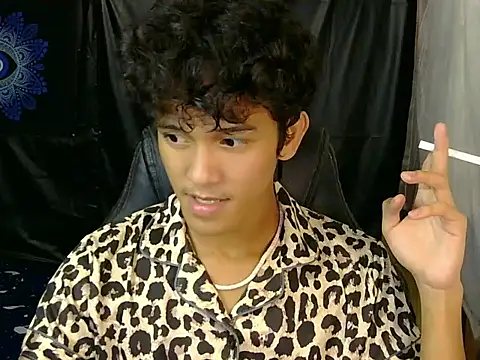 kenbigcockxx online show from February 12, 8:47 am