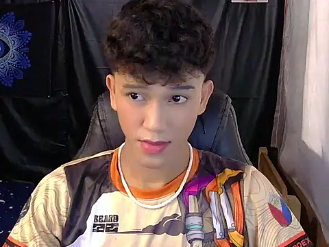 kenbigcockxx online show from February 13, 5:07 am