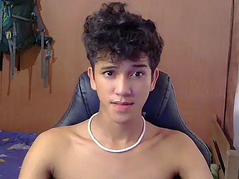 kenbigcockxx online show from January 10, 2:18 am