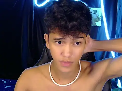 kenbigcockxx online show from March 3, 7:43 pm