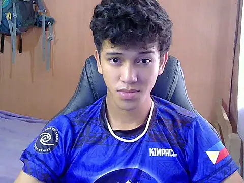 kenbigcockxx online show from January 9, 1:01 am