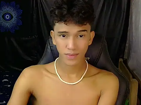 kenbigcockxx online show from February 15, 12:04 pm