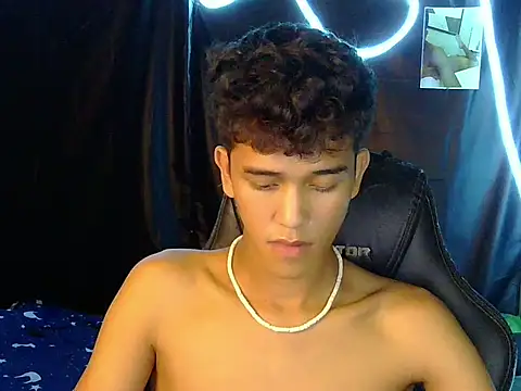 kenbigcockxx online show from March 5, 10:12 am