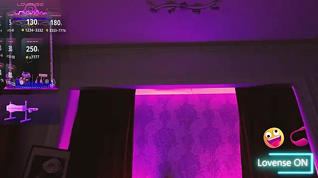 HeidiKendal online show from October 20, 2:06 pm