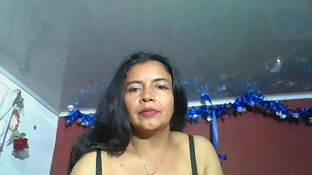 DianaOchoa  online show from November 27, 3:51 am