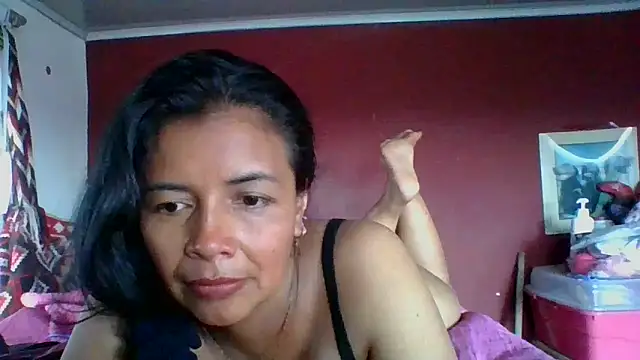 Snapshot of DianaOchoa_ chatting on September 26, 8:05 pm DianaOchoa online show from September 26, 8:05 pm