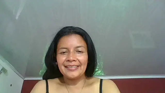 DianaOchoa  online show from October 21, 7:46 pm