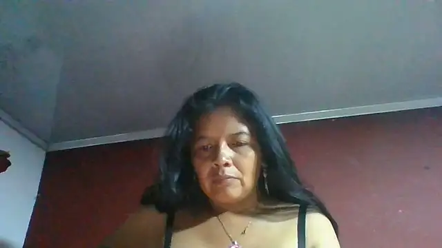 Snapshot of DianaOchoa_ chatting on June 28, 6:20 am DianaOchoa online show from June 28, 6:20 am