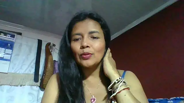 DianaOchoa  online show from April 24, 3:19 am