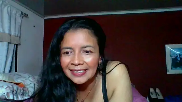 Snapshot of DianaOchoa_ chatting on October 8, 3:30 am DianaOchoa online show from October 8, 3:30 am
