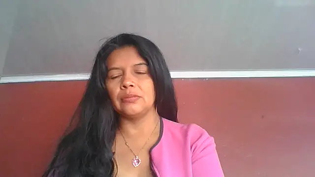 Snapshot of DianaOchoa_ chatting on June 26, 12:11 pm DianaOchoa online show from June 26, 12:11 pm