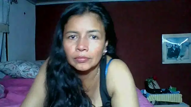 Snapshot of DianaOchoa_ chatting on October 13, 3:52 am DianaOchoa online show from October 13, 3:52 am